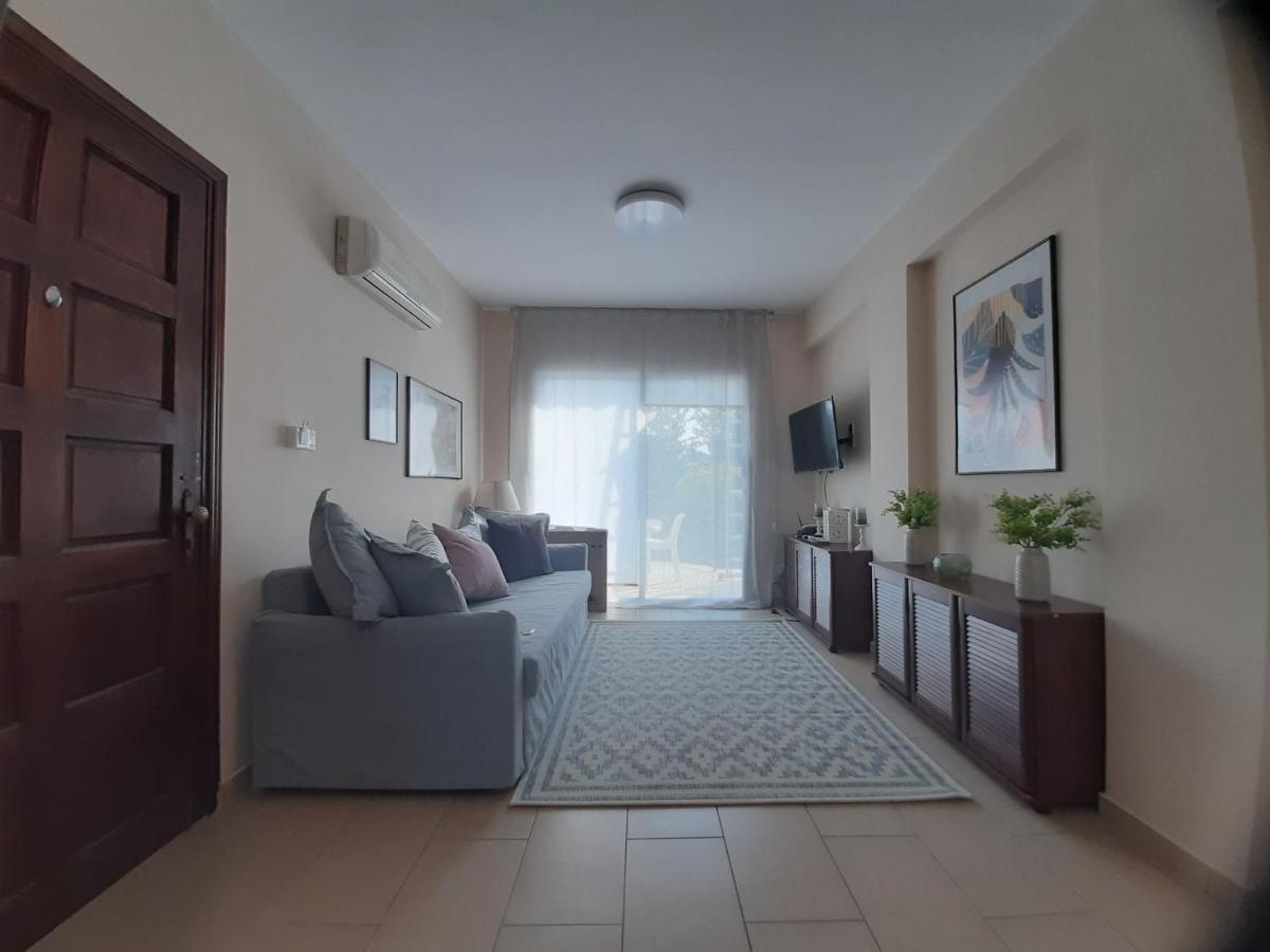 Maya*S Comfortable Apartment! Paphos Eksteriør billede