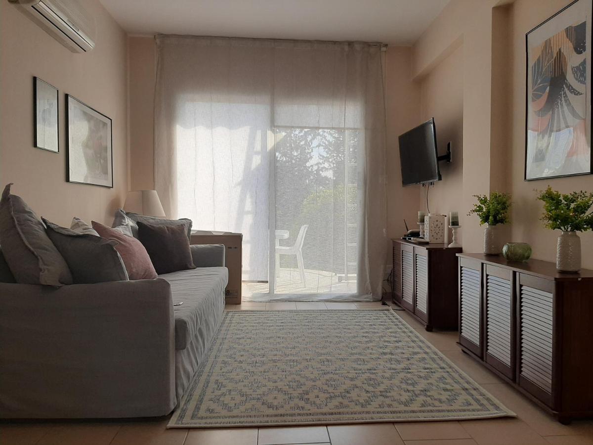 Maya*S Comfortable Apartment! Paphos Eksteriør billede