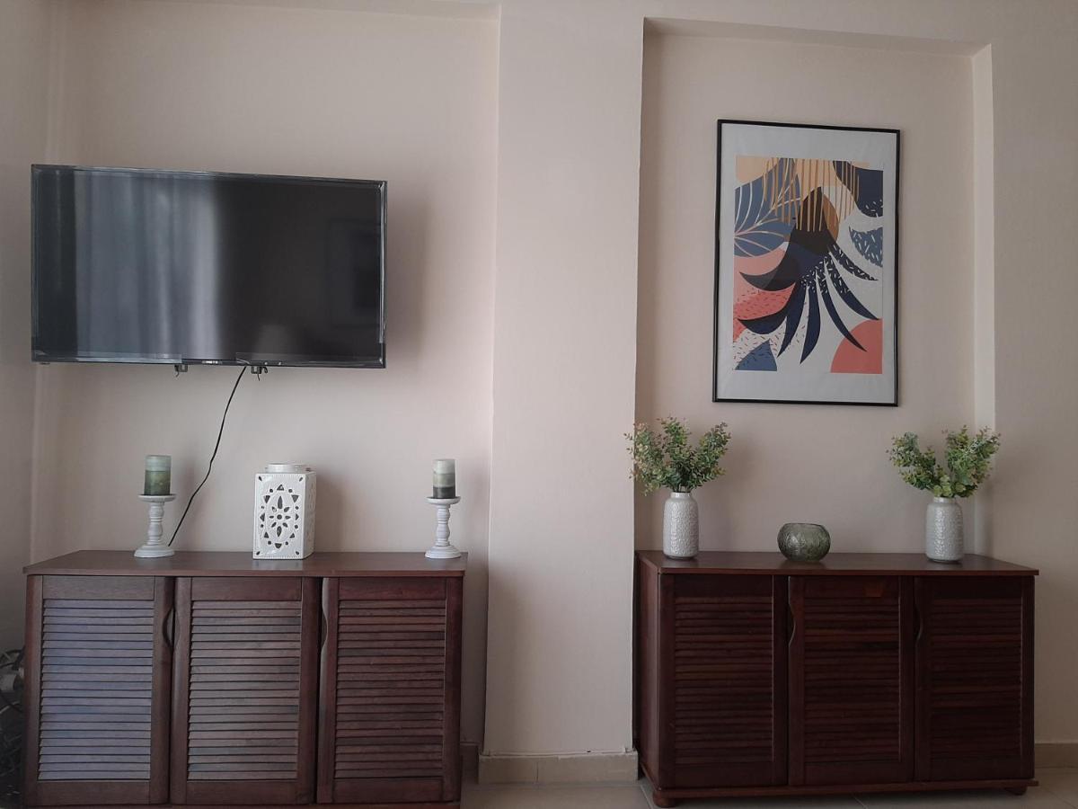 Maya*S Comfortable Apartment! Paphos Eksteriør billede